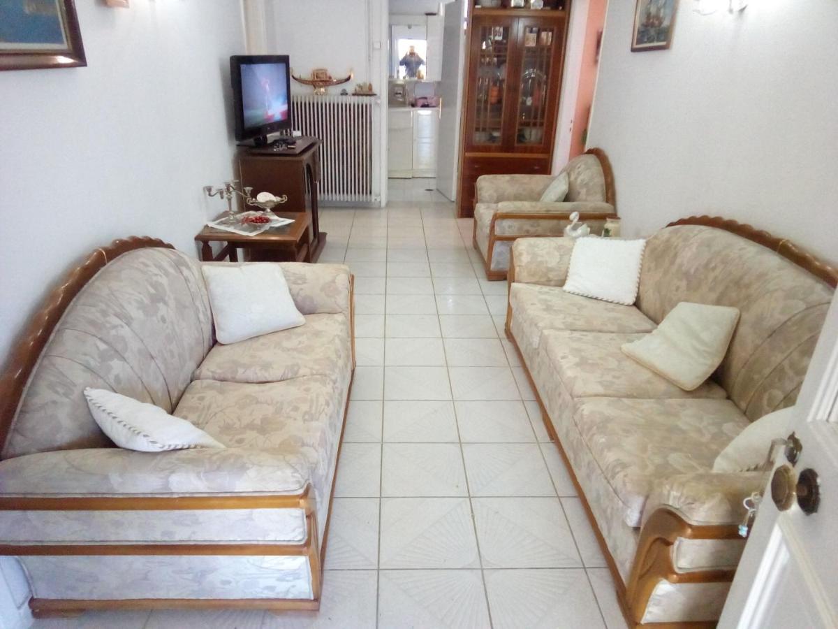 Villa Angela, Traditional Villa In The Village Agios Ioannis Peristeron  Ngoại thất bức ảnh