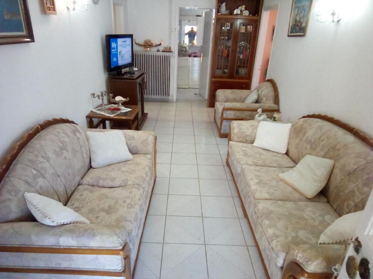 Villa Angela, Traditional Villa In The Village Agios Ioannis Peristeron  Ngoại thất bức ảnh