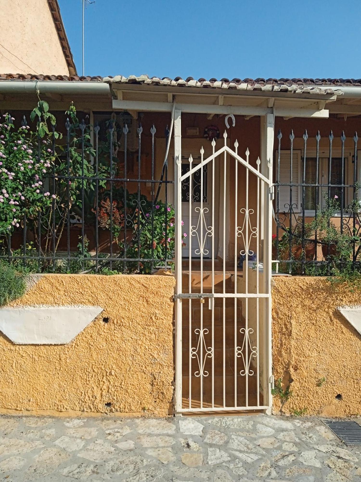 Villa Angela, Traditional Villa In The Village Agios Ioannis Peristeron  Ngoại thất bức ảnh